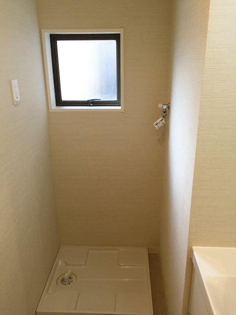 グレース市ヶ谷　洗濯機置場