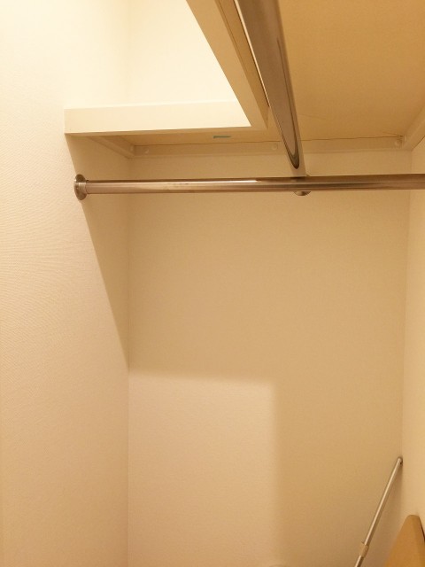 グレース市ヶ谷　洋室約6.8帖収納