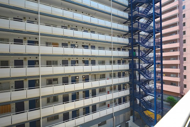 大森ハイツ 玄関