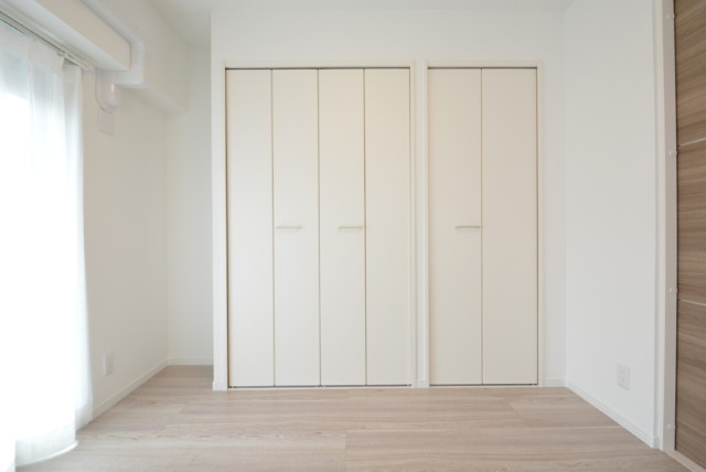 メガロン御殿山 DK+洋室