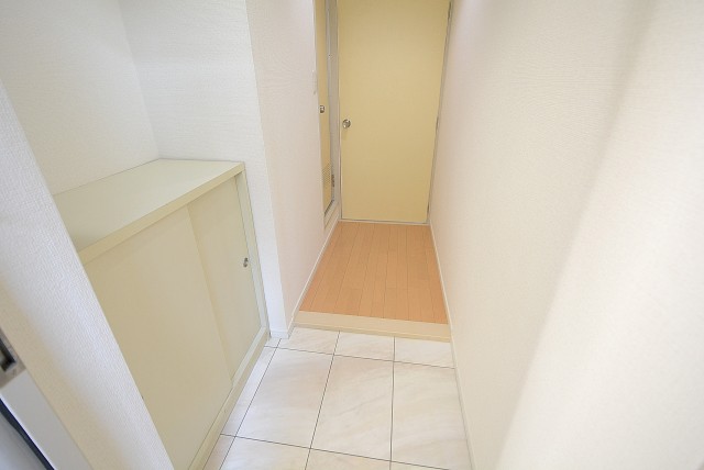 ヴェラハイツ浜町 玄関