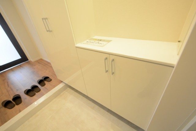 パークハイム上馬 玄関