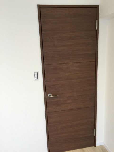 代々木グランドハイツ洋室9.4帖収納