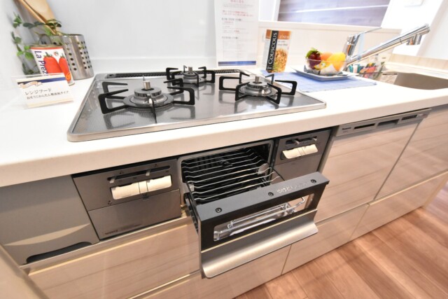 グローリア初穂新宿Ⅲ キッチン