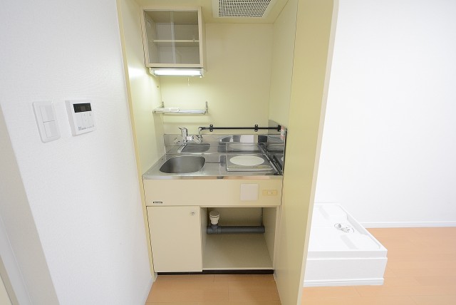 ヴェラハイツ浜町 キッチン