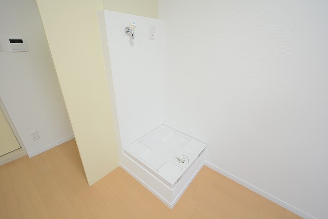 ヴェラハイツ浜町 洗濯機置場