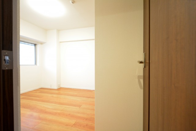 協栄メゾン代々木 洋室1