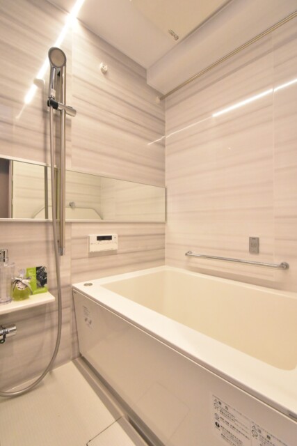 グローリア初穂新宿Ⅲ 浴室