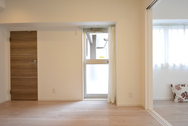 メガロン御殿山 DKバルコニー