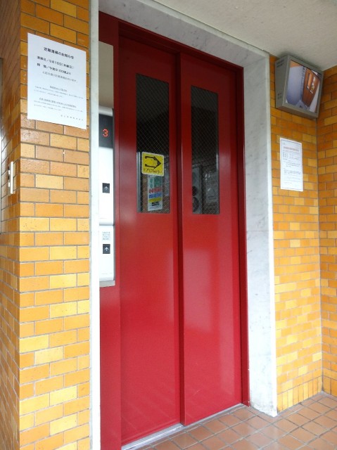 リレント新宿　エレベーター