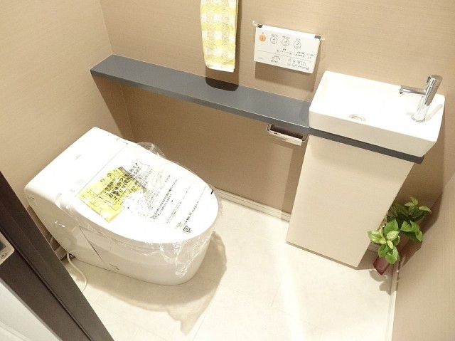 サンウッド尾山台　タンクレストイレ