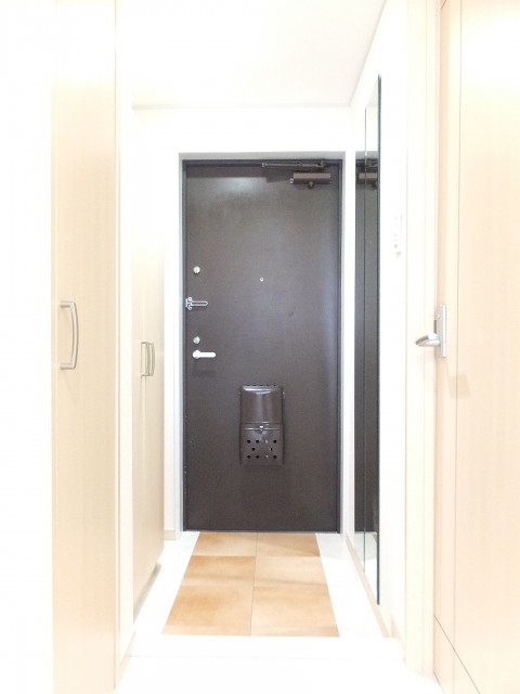 メイゾン等々力　玄関ホール