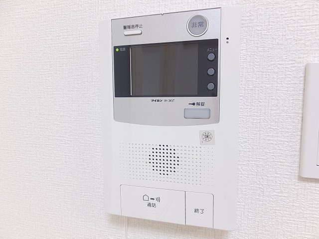 メイゾン等々力　モニター付きインターホン