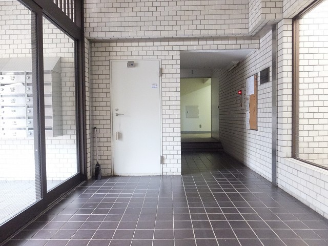 メイゾン等々力　エントランス