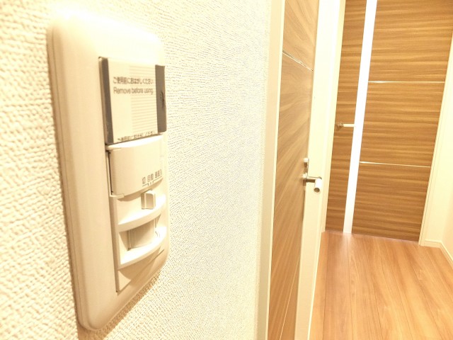 セブンスターマンション第二日本橋　人感センサー