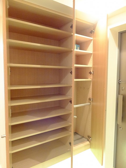 市谷逢坂ハウス　シューズBOX