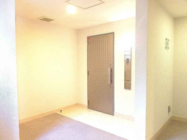 市谷逢坂ハウス　アルコーブ