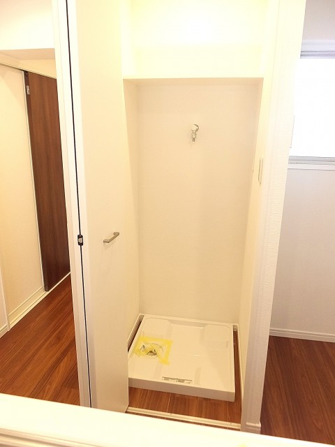 理研不動前ビル　洗濯機置場