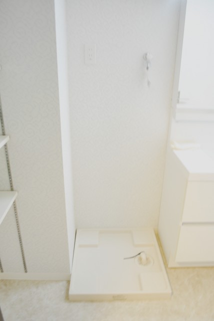 協栄メゾン代々木　洗濯機置場