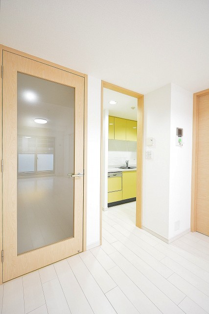 ジェントルエア神宮橋　キッチン入口