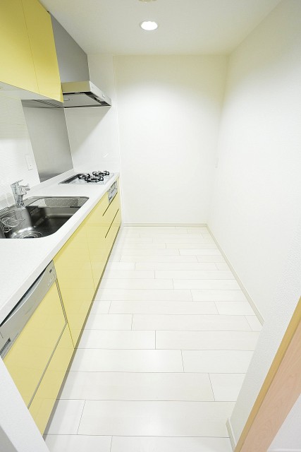 ジェントルエア神宮橋　4.1帖の独立キッチン