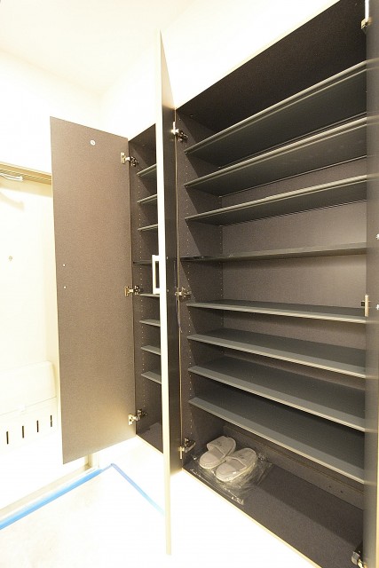 フジタ関口マンション　玄関ホール　501