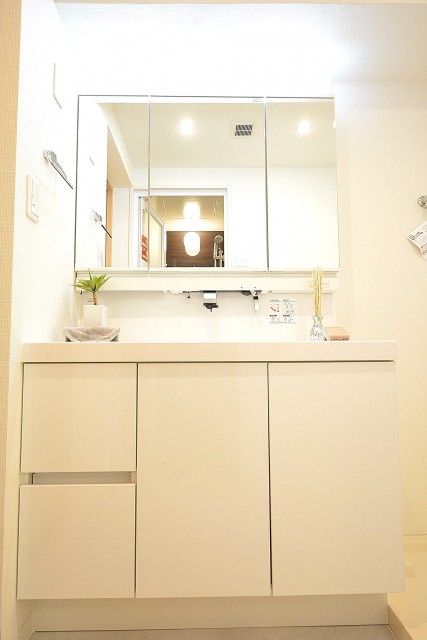 フジタ関口マンション　洗面台　501