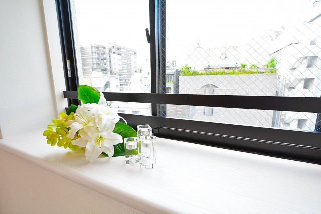 ダイアパレス麻布十番　12.9帖のリビングダイニング