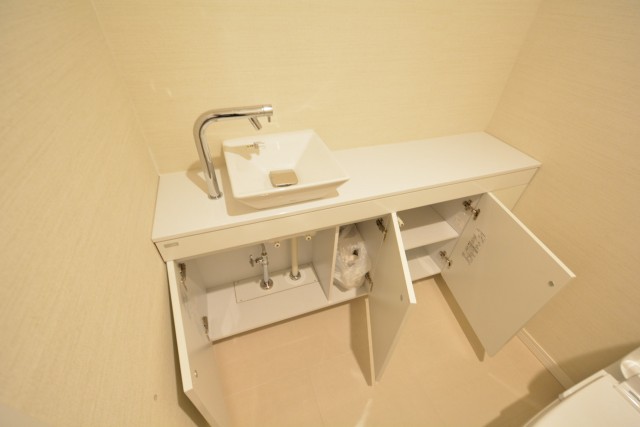 藤和シティコープ音羽　トイレ収納