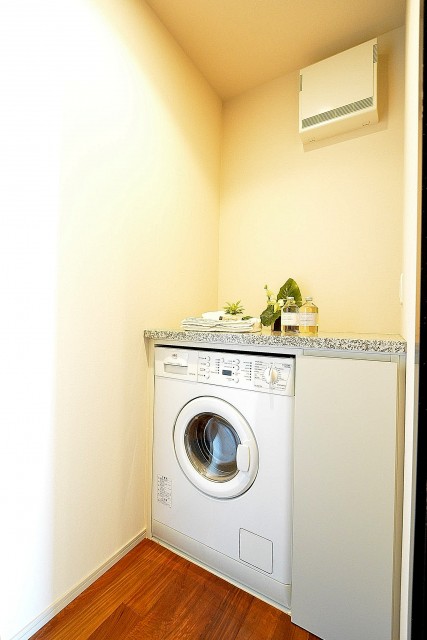 赤坂タワーレジデンス　ランドリースペース