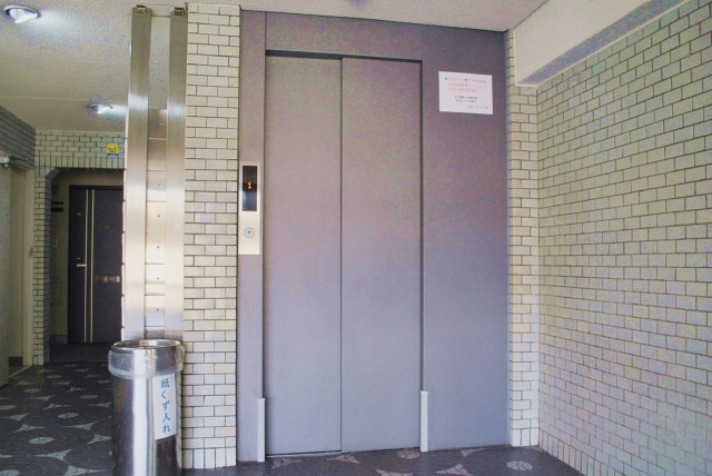 協栄メゾン代々木　エレベーター