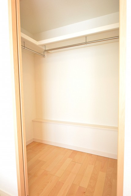 エクセルハイツ大井仙台坂　ウォークインクローゼット