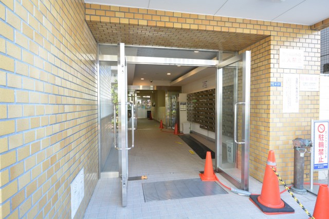 サンパークマンション高田馬場　エントランス