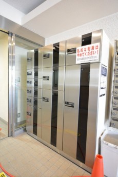 サンパークマンション高田馬場　宅配BOX