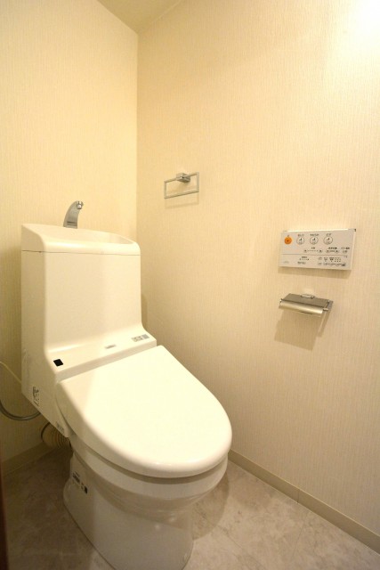 千石明穂ハイツ　トイレ