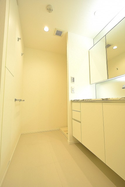 赤城神社・パークコート神楽坂　サニタリールーム