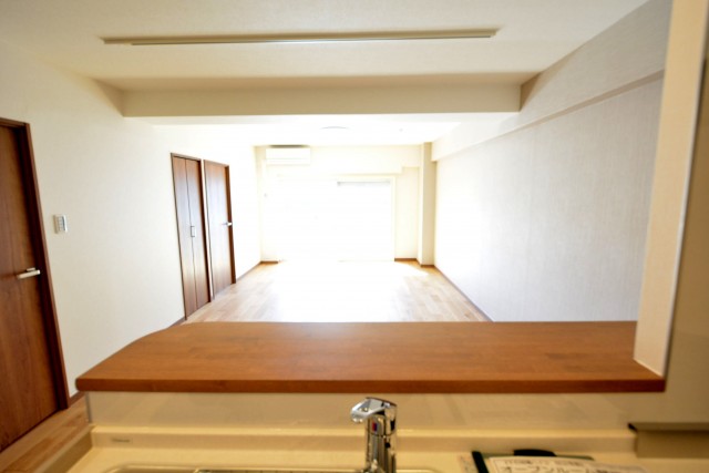 千石明穂ハイツ　キッチンから