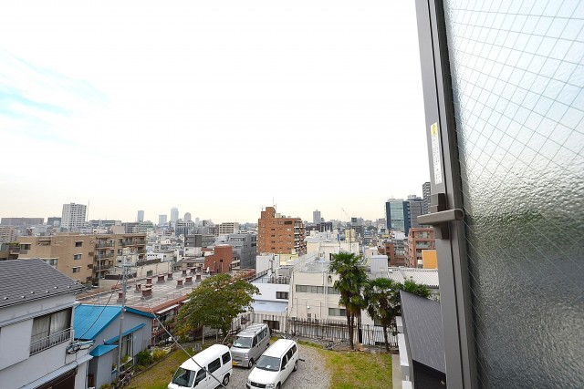 赤城神社・パークコート神楽坂　4.5帖のベッドルーム眺望