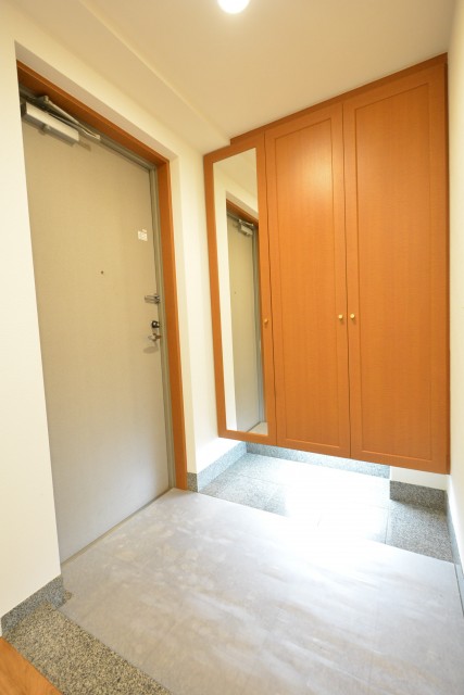 高田馬場パークハウス弐番館　玄関ホール