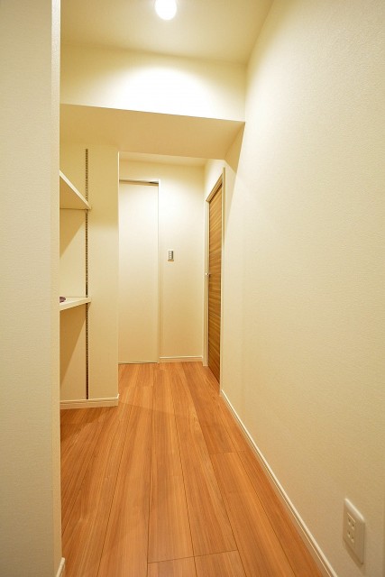 青葉台ハイツ　廊下