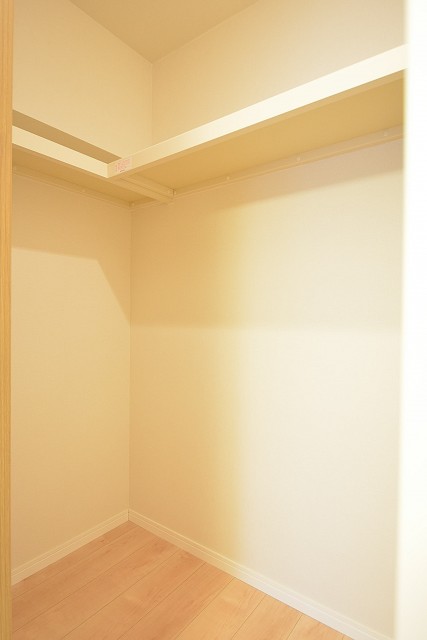 大井町ハウス　収納豊富なＷＩＣ