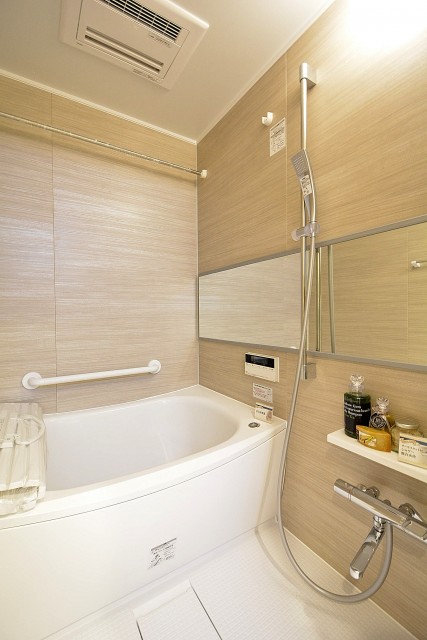 青葉台ハイツ　バスルーム