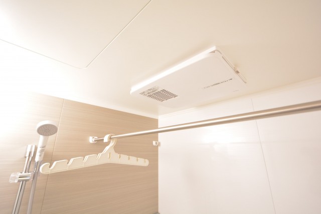高田馬場パークハウス弐番館　浴室乾燥機
