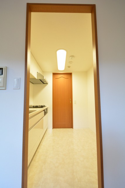 高田馬場パークハウス弐番館　3.2帖の独立キッチン