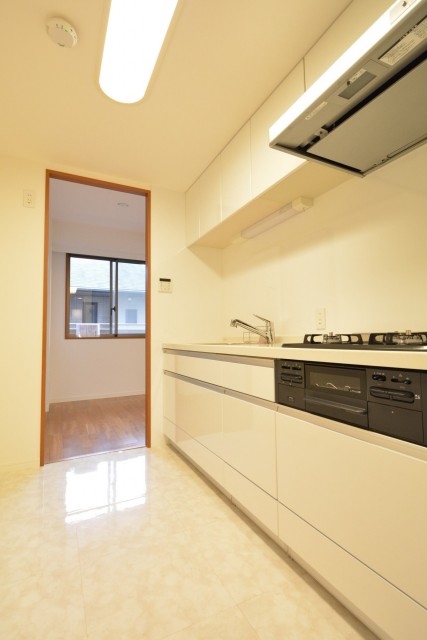 高田馬場パークハウス弐番館　3.2帖の独立キッチン