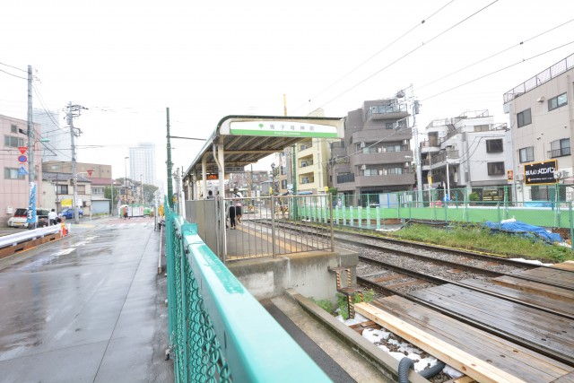 プチモンド目白　周辺環境　鬼子母神