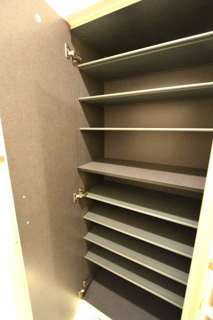 プチモンド目白　シューズボックス