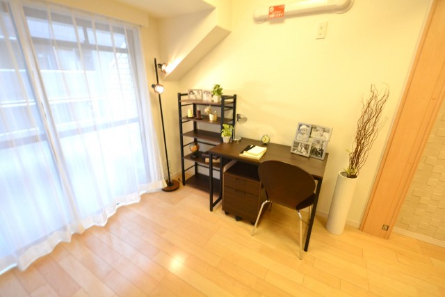 プチモンド目白　洋室約4.2帖