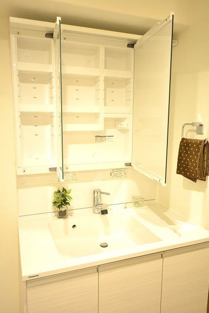 大森海岸パークハウス　洗面化粧台