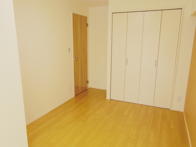 協栄メゾン代々木　洋室約6.5帖